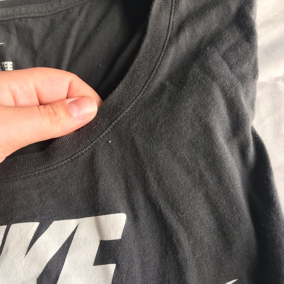 Nike Long Sleeve - Picture 4 of 5